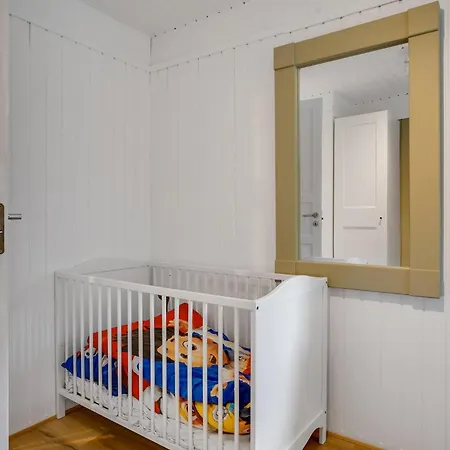 Semesterbostad Three-bedroom In